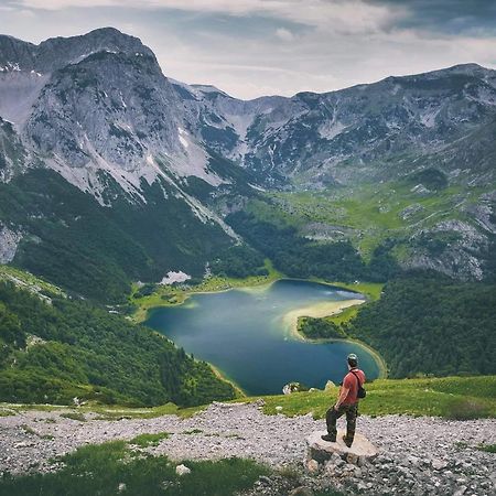 Apartman Sutjeska Tjentiste Kültér fotó