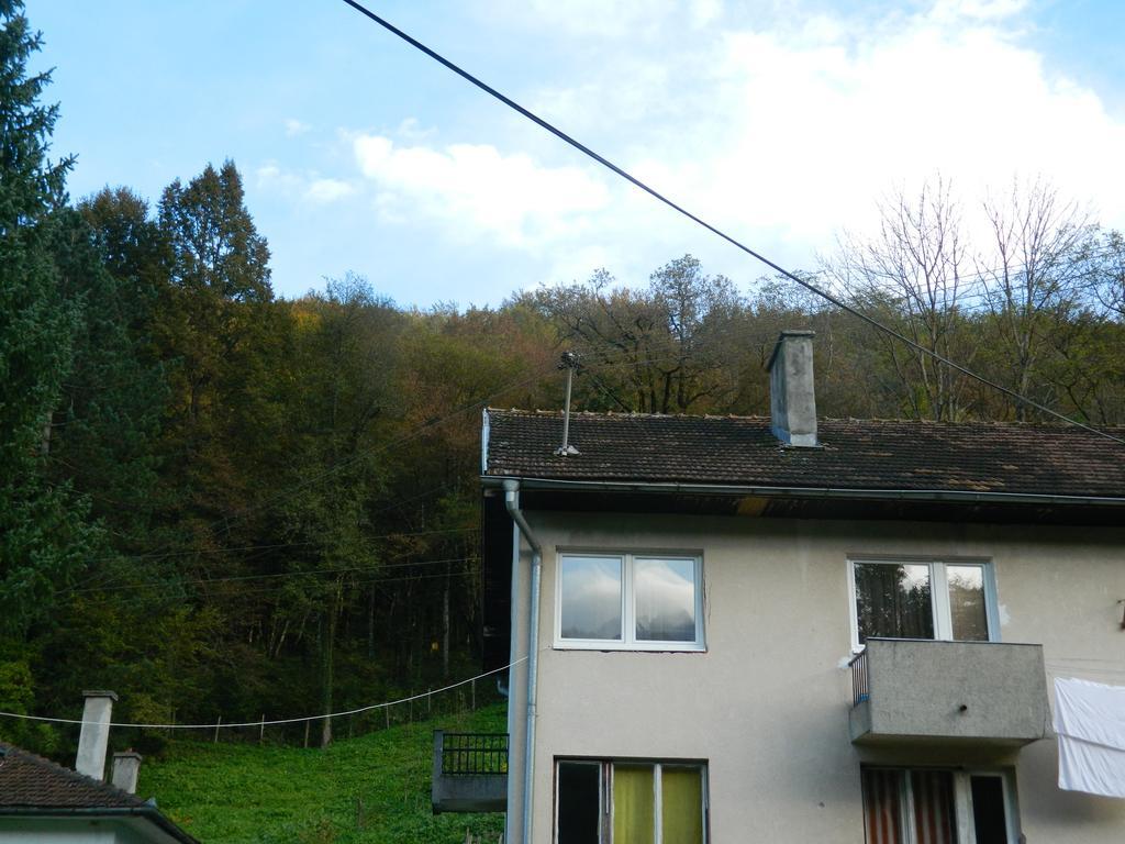 Apartman Sutjeska Tjentiste Kültér fotó
