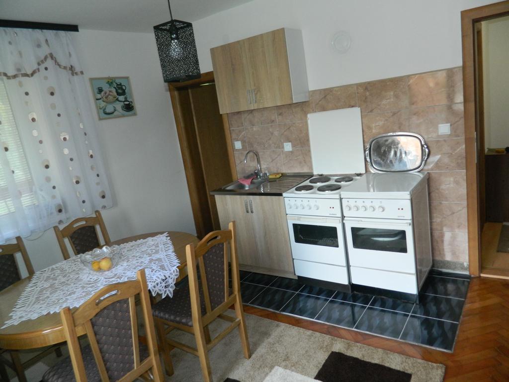 Apartman Sutjeska Tjentiste Kültér fotó