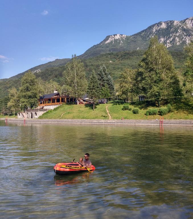Apartman Sutjeska Tjentiste Kültér fotó
